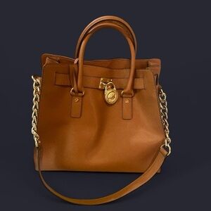 Luxurious Tan Leather Satchel with Gold Chain